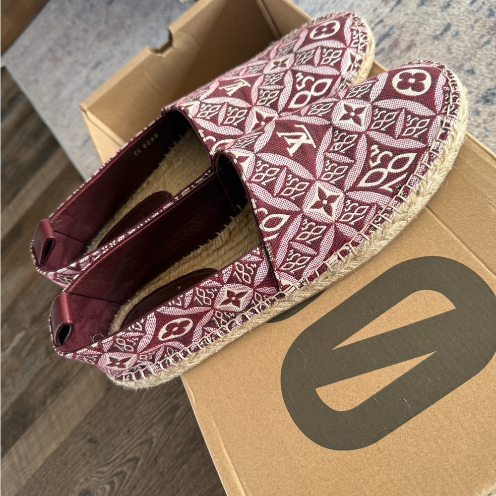 Louis Vuitton Burgundy and White Monogram Espadrilles